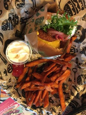 Beyond London with gluten free bread at Bastard Burgers in Varberg