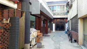 Exterior of location - entrance at April and May 45 꽃피는 4월 밀익는 5월 in Busan