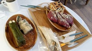 Serving of bakery goods at April and May 45 꽃피는 4월 밀익는 5월 in Busan