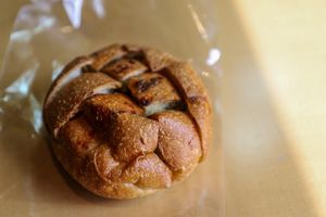 garlic bun at April and May 45 꽃피는 4월 밀익는 5월 in Busan