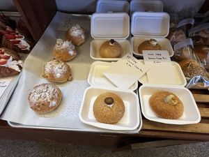 Baked goods  at April and May 45 꽃피는 4월 밀익는 5월 in Busan