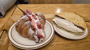  at April and May 45 꽃피는 4월 밀익는 5월 in Busan