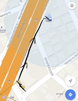 2 minute walk. at April and May 45 꽃피는 4월 밀익는 5월 in Busan