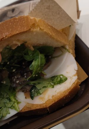  at Capatoast in Catania