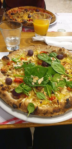 MANDRAKE pizza (top) and POPEYE pizza (bottom) at Marrobbio in Sliema