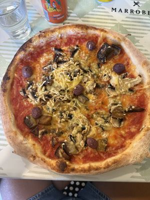 Mandrake Pizza  at Marrobbio in Sliema