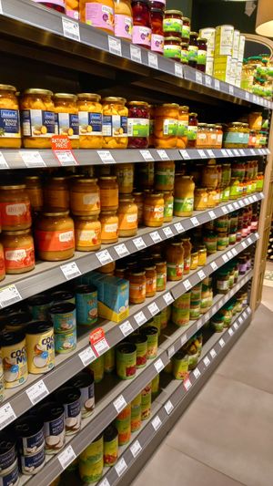 konserven at SuperBioMarkt in Dusseldorf
