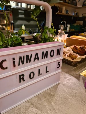  at Gives a Fork in Geneva