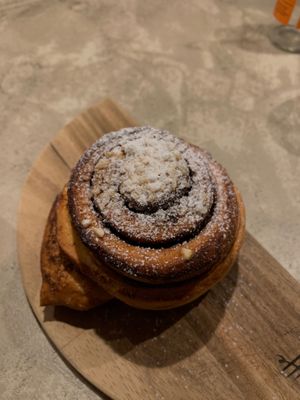  at Gives a Fork in Geneva