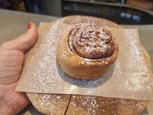  at Gives a Fork in Geneva