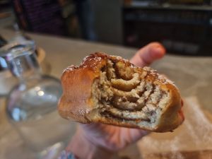  at Gives a Fork in Geneva