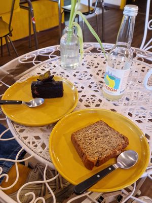  at Gives a Fork in Geneva