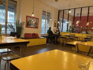 Interior seating at Gives a Fork in Geneva