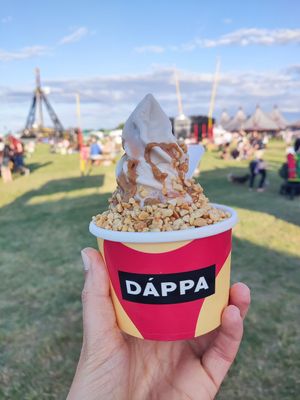 Peanut butter and jelly icecream at DÁPPA in East London