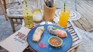  at Pele Surf Shack in Hook Of Holland