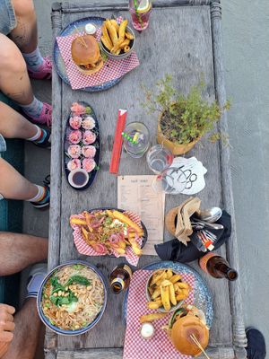  at Pele Surf Shack in Hook Of Holland