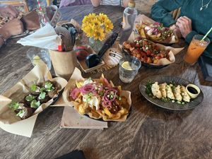 En dan, eten maar  at Pele Surf Shack in Hook Of Holland