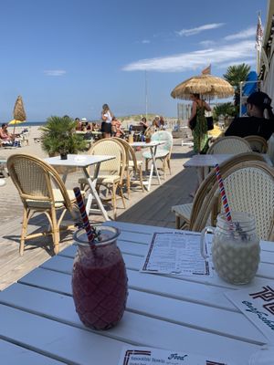Smoothies outside  at Pele Surf Shack in Hook Of Holland