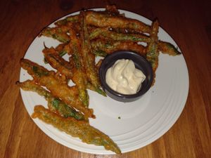 Tempura green beans at O Gambuzino in Lisbon