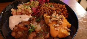 Mexican bowl at O Gambuzino in Lisbon