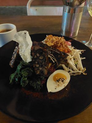 Gado Gado at O Gambuzino in Lisbon