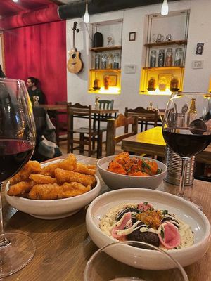  at O Gambuzino in Lisbon