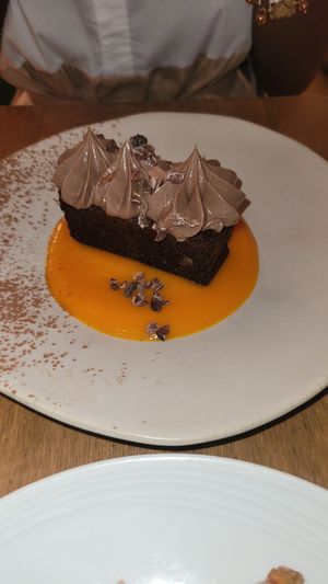  at O Gambuzino in Lisbon