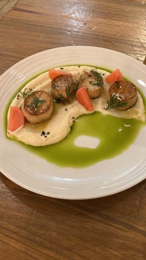 Oyster mushroom scallops   at O Gambuzino in Lisbon