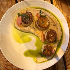 Oyster mushroom ‘scallops'  at O Gambuzino in Lisbon