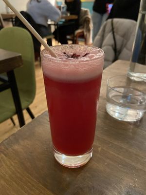 Hibiscus gin fizz cocktail  at O Gambuzino in Lisbon