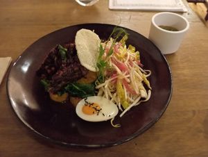 Gado Gado at O Gambuzino in Lisbon