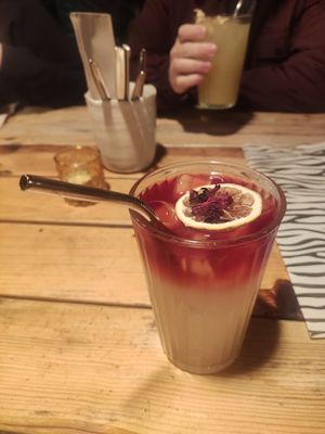 Rose lemonade at O Gambuzino in Lisbon
