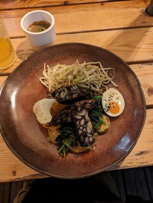 Gado-gado (with vegan egg) at O Gambuzino in Lisbon