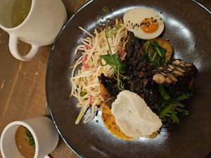 Gado Gado at O Gambuzino in Lisbon