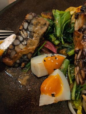 Running Gambuzino Egg at O Gambuzino in Lisbon