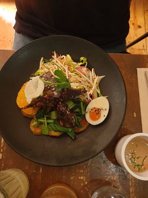 Gado Gado at O Gambuzino in Lisbon