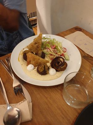  at O Gambuzino in Lisbon