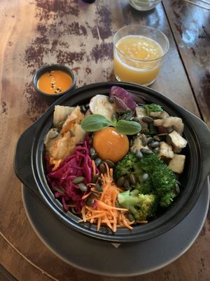   at O Gambuzino in Lisbon