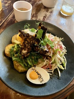   at O Gambuzino in Lisbon