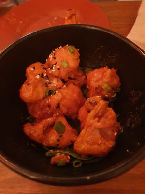 Sweet and sour cauliflower at O Gambuzino in Lisbon