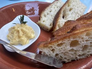 Bread and butterr  at O Gambuzino in Lisbon