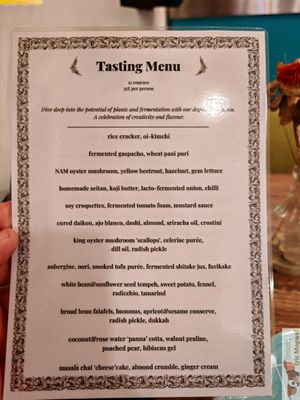 Tasting menu at O Gambuzino in Lisbon