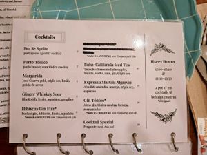 Cocktails at O Gambuzino in Lisbon