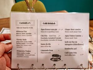 Drinks at O Gambuzino in Lisbon