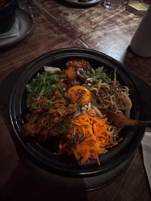 You cannot see broccoli onion or tofu. It was like a sour salad also there was no sauce , disappointing 😡  at O Gambuzino in Lisbon