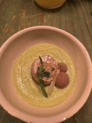 Oyster mushroom scallop   at O Gambuzino in Lisbon