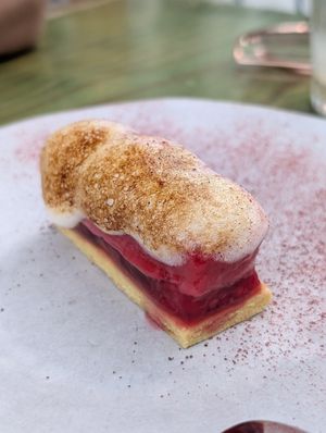  at O Gambuzino in Lisbon