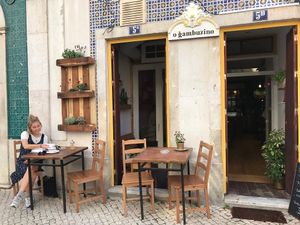 Cute and Cosy at O Gambuzino in Lisbon