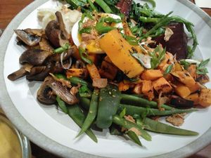 Gado gado at O Gambuzino in Lisbon