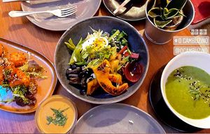 Gado Gado, Cauliflower Gochujang, Soup of the day at O Gambuzino in Lisbon